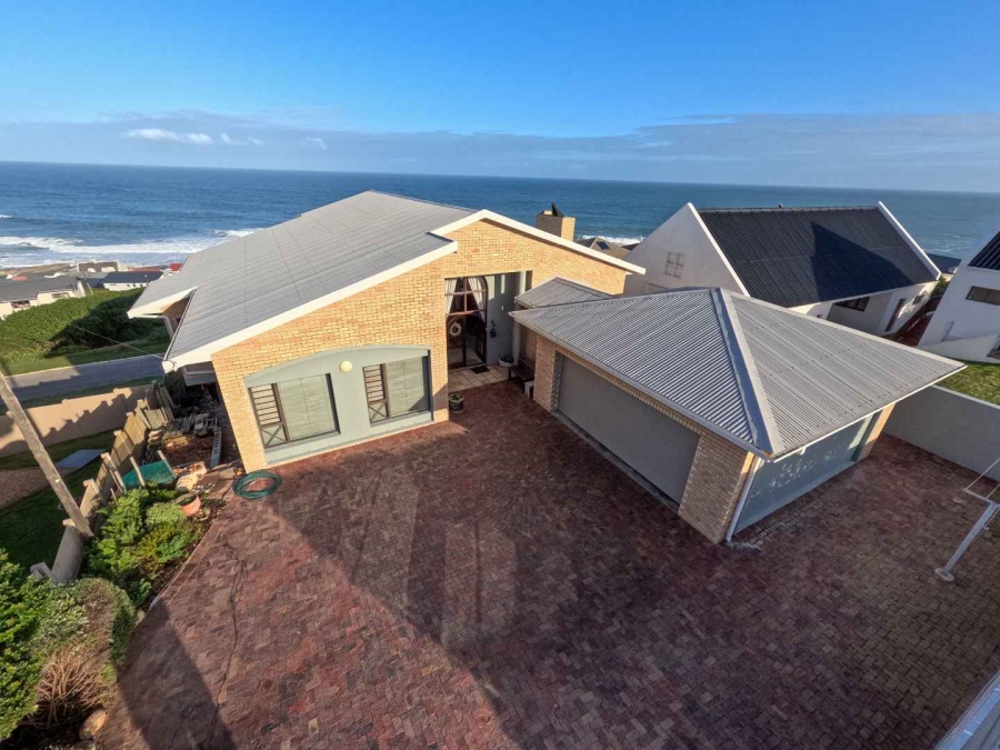 4 Bedroom Property for Sale in Jongensfontein Western Cape